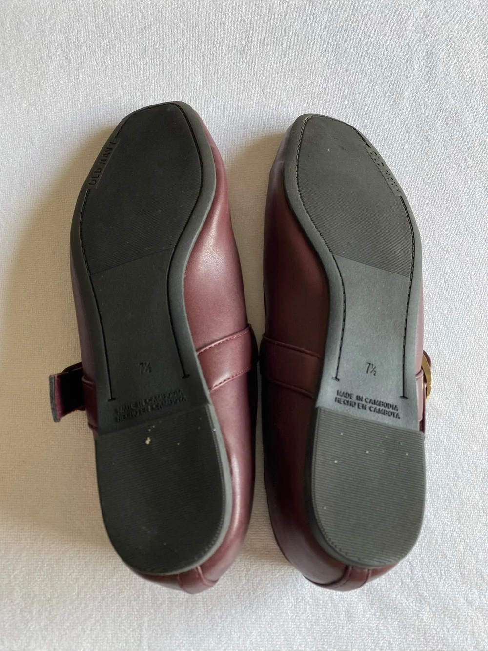 Old Navy Mary Jane Ballet Flats Clove Red Burgundy NWOT Fall Work Casual 7.5